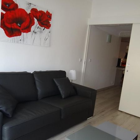 Day'S Inn Cannes Zimmer foto