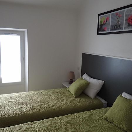 Day'S Inn Cannes Zimmer foto