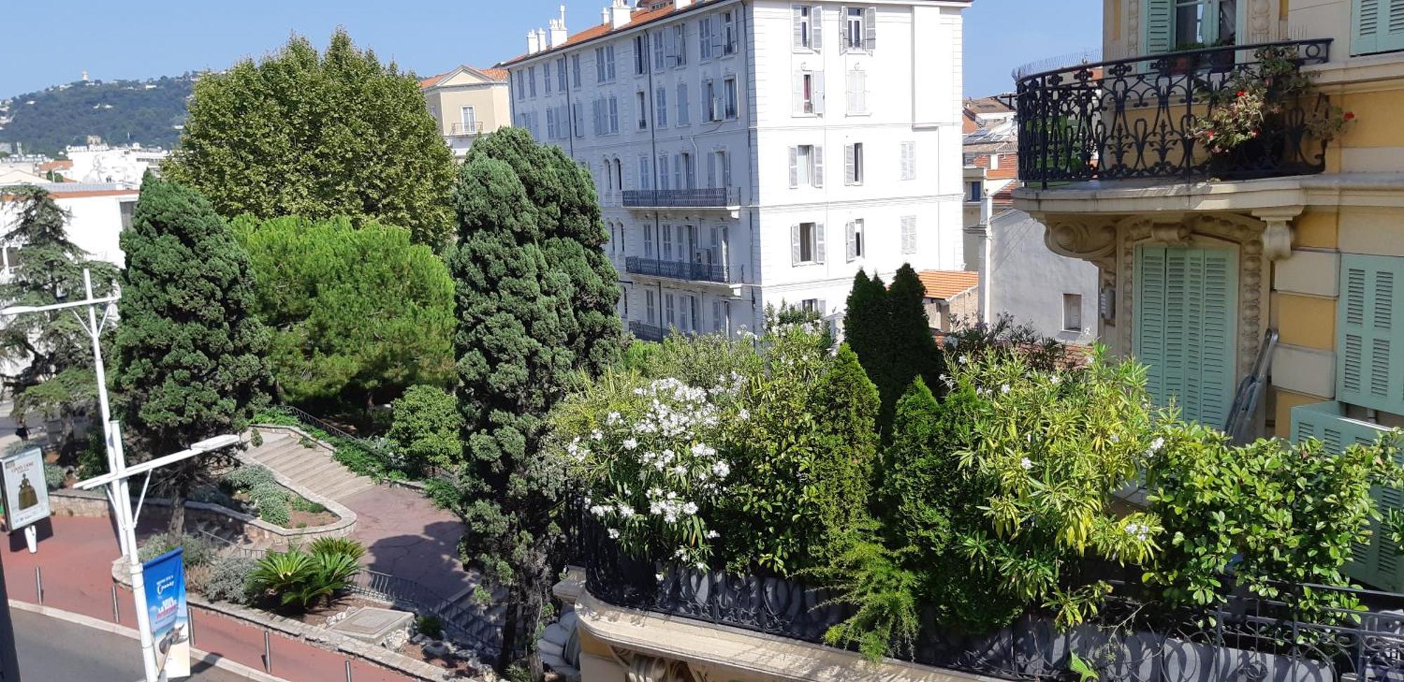 Day'S Inn Cannes Exterior foto